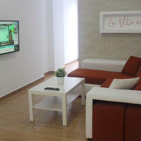 Be Happy Arco Apartment Algodonales Luaran gambar
